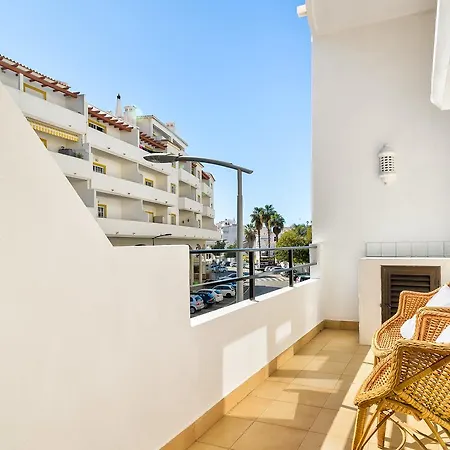 Sunrise I Apartment *